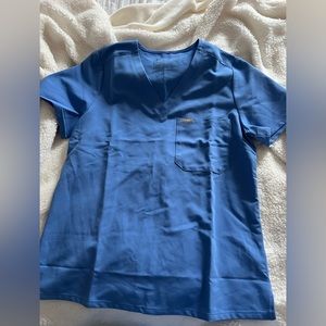 Figs Catrina One Pocket Top Size M